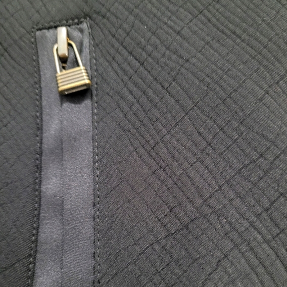 Eileen Fisher Silk-Blend Black Sponge Zippered Jacket - Picture 4 of 8